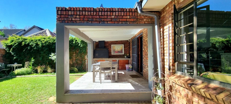 3 Bedroom Property for Sale in Pentagon Park Free State